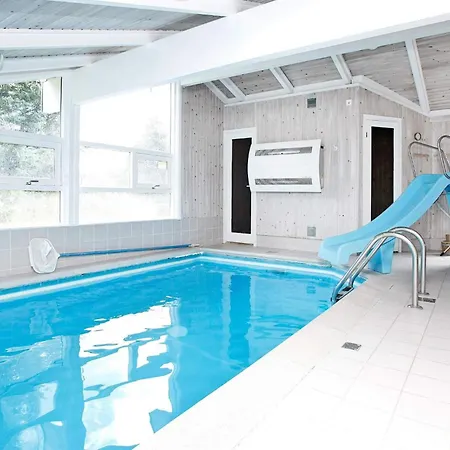 Secluded Oasis With Pool - By Traum Дом отдыха Ольбек