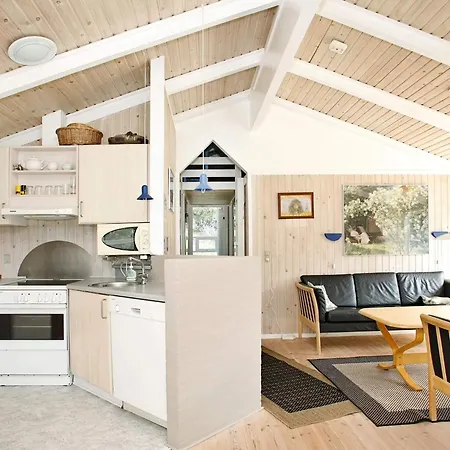 Secluded Oasis With Pool - By Traum Дом отдыха